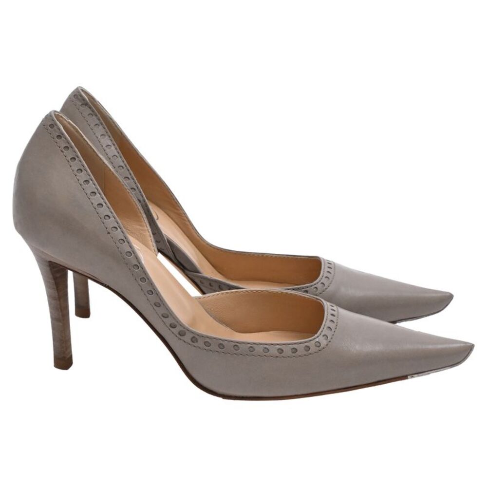 Roger Vivier Brogue Style D'Orsay Pointed-Toe Pumps in Grey Leather